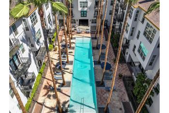 Resort-inspired swimming pool